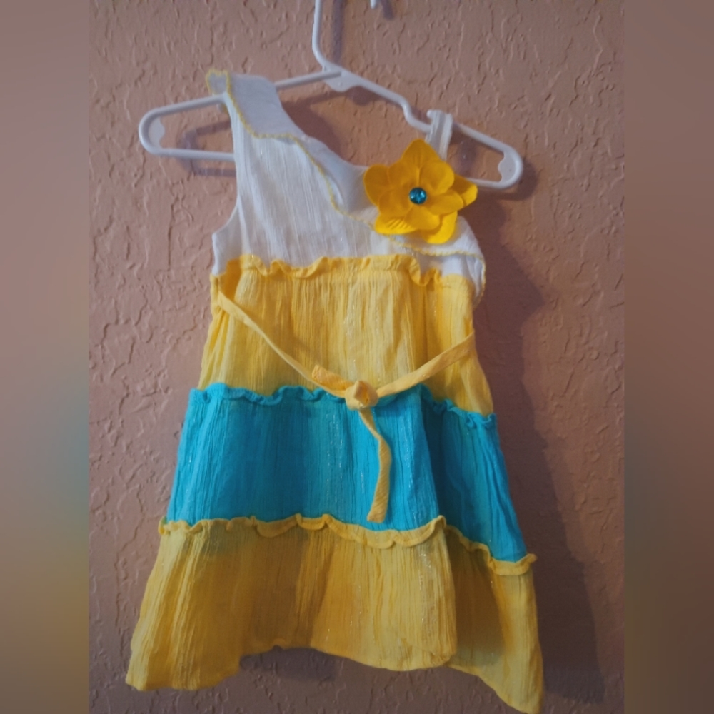 Youngland baby ruffle white yellow and blue dress with flower size 24 months